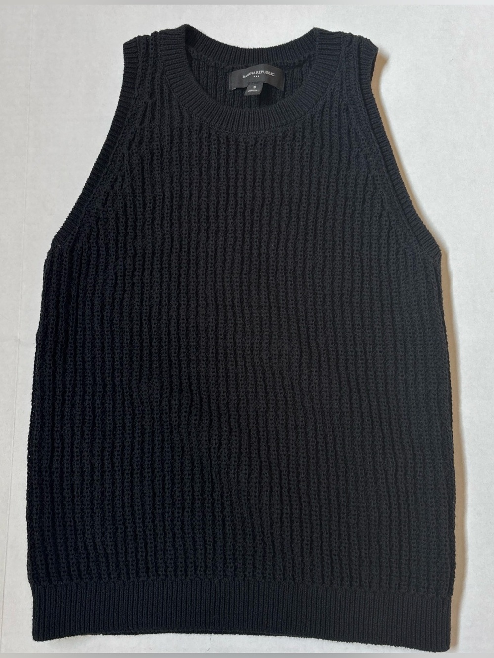 Banana Republic Black Ribbed Knit Crewneck Sleeveless Top